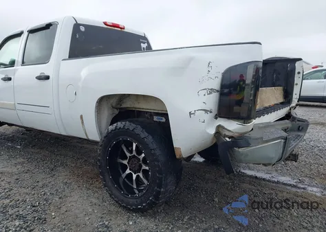 2007 Chevrolet Silverado 2500Hd Lt1 из США, поврежденный, VIN 1GCHK23677F512600